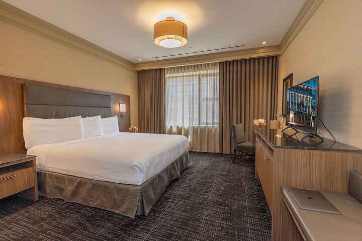 Opera House Hotel