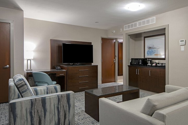Room 25 of 48
