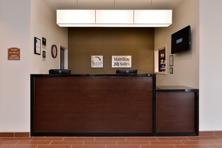 Sleep Inn & Suites Meridian - Bonita Lakes