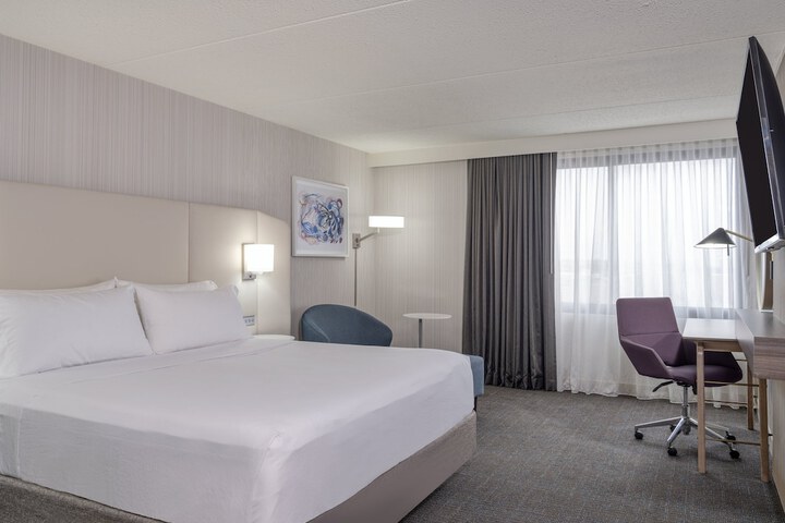 Room 35 of 57