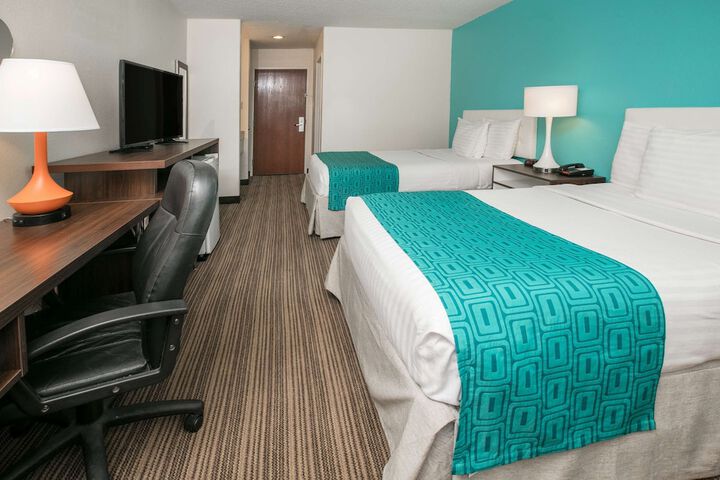 Room 10 of 12