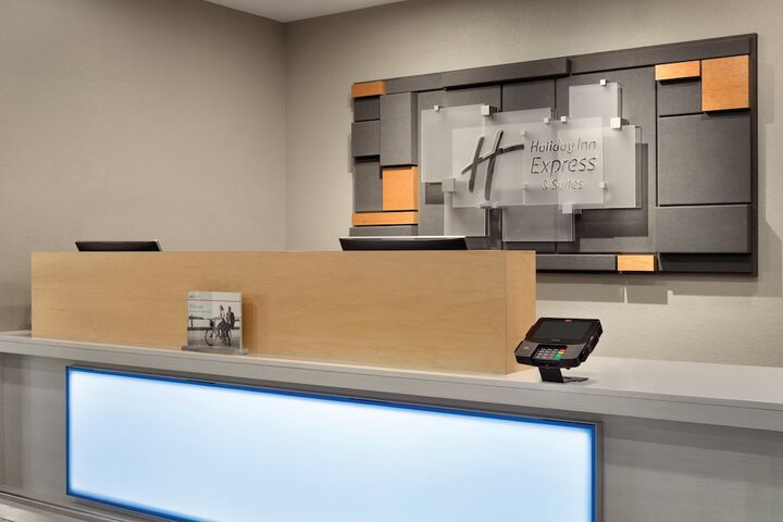 Holiday Inn Express Hotel & Suites Lavonia by IHG