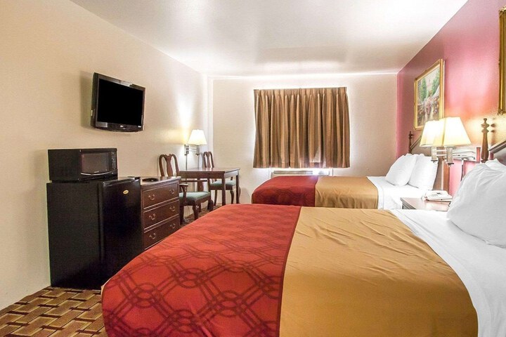 Econo Lodge Dexter
