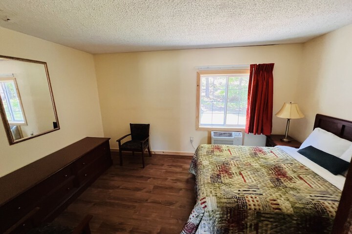 Room 7 of 26