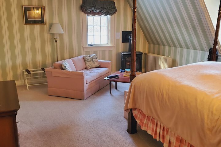 Room 14 of 59