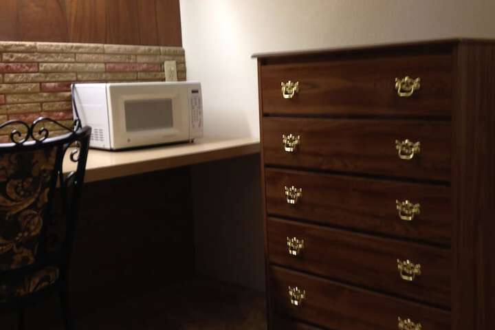 Room 69 of 81
