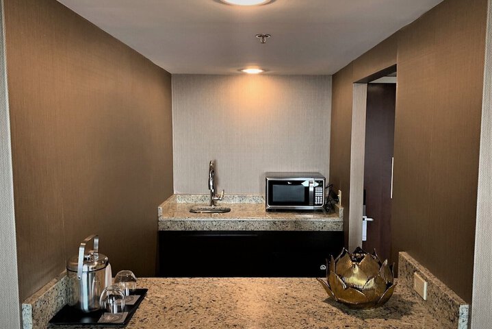 Sheraton Lisle Naperville Hotel