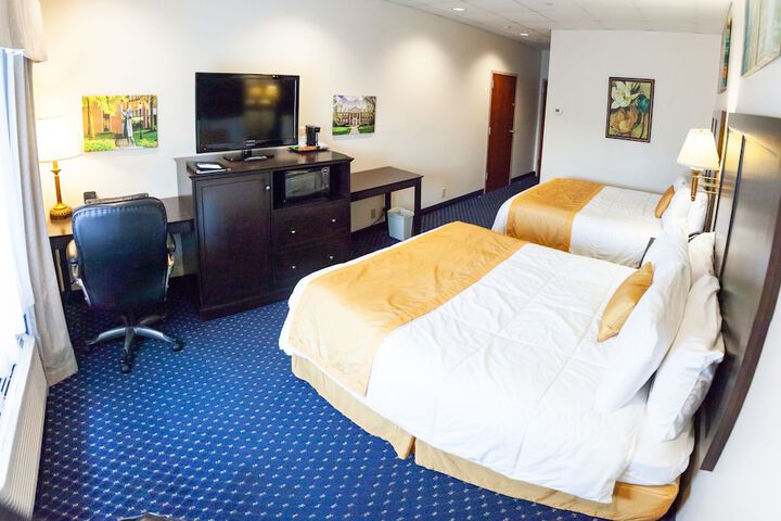 Asbury Inn & Suites