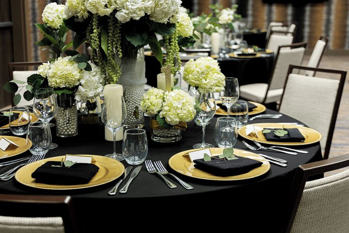 Ballroom/Hall 46 of 53