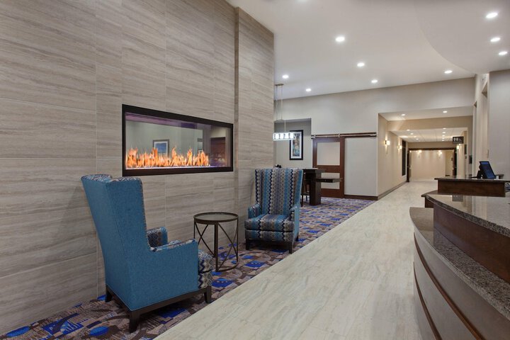 Hotel Interior 13 of 28