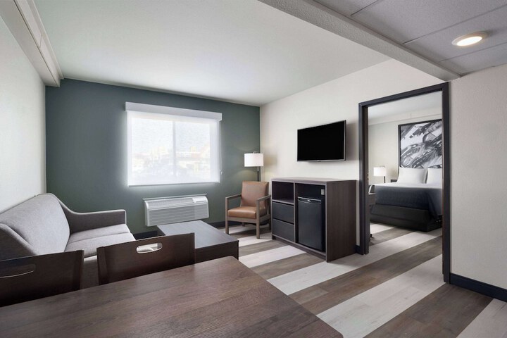 Room 20 of 31