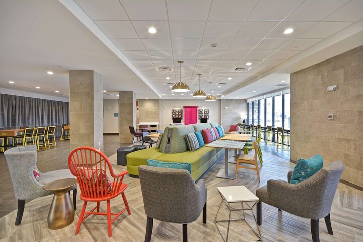 Hotel Interior 10 of 47