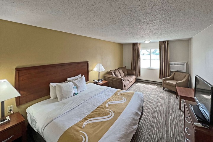 Quality Inn Mitchell I-90
