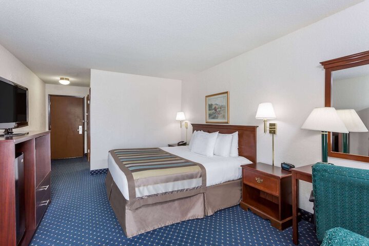 Room 7 of 31