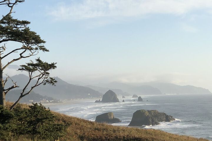 Inn at Haystack Rock