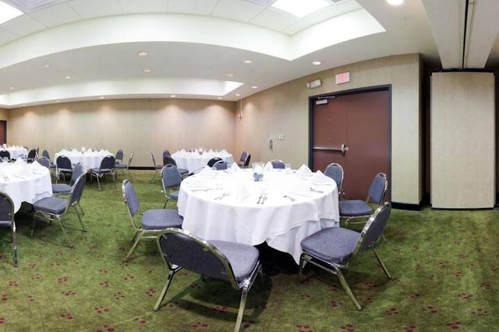 Holiday Inn Grand Rapids Downtown by IHG