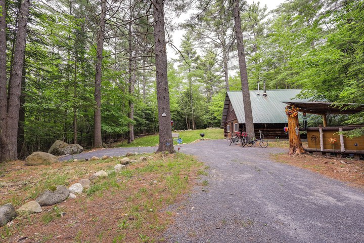 Cozy Elizabethtown Cabin w / Fire Pit!