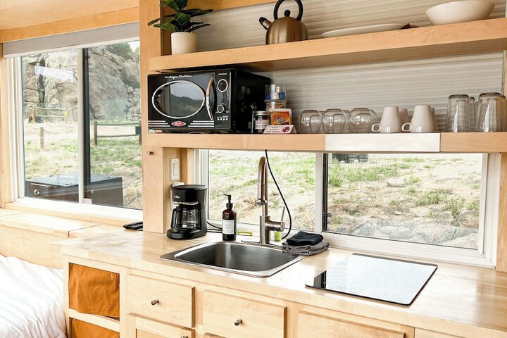 BV Overlook Camp & Lodging