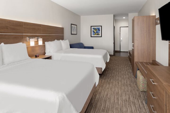 Room 20 of 35