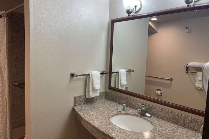 Room 18 of 24