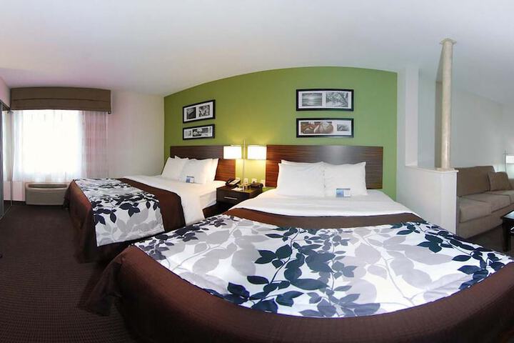 Room 20 of 59