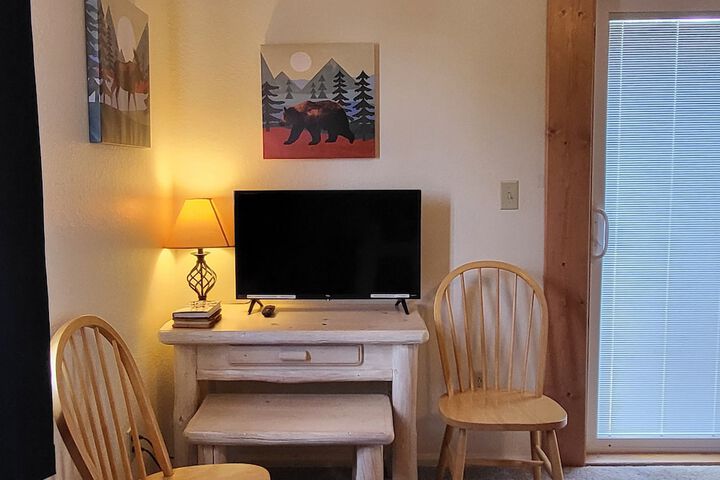 Buffalo Peaks B & B
