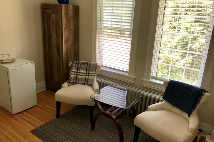 Room 21 of 73