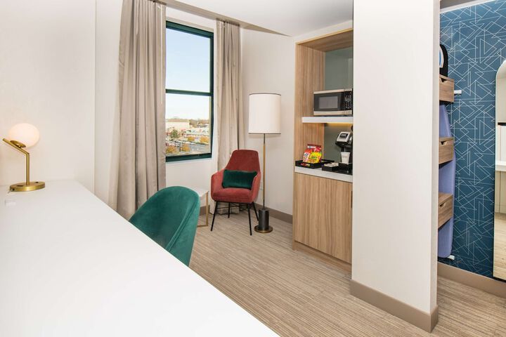 Hilton Garden Inn Flint Downtown