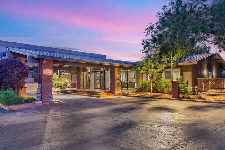 Hotel 5 of 31