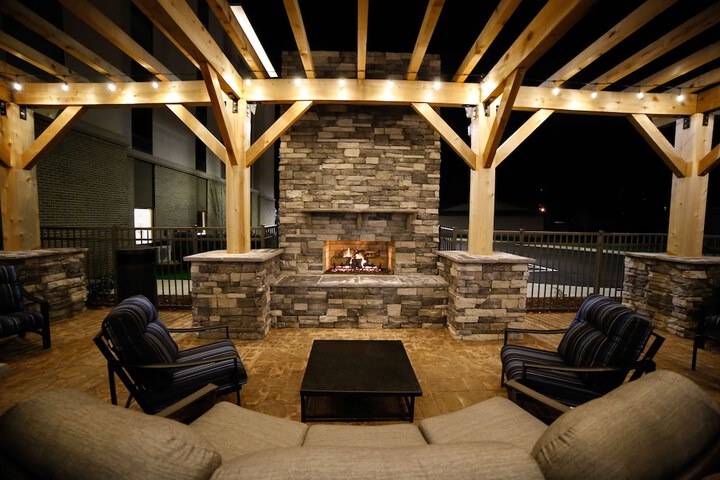 Terrace/Patio 34 of 35