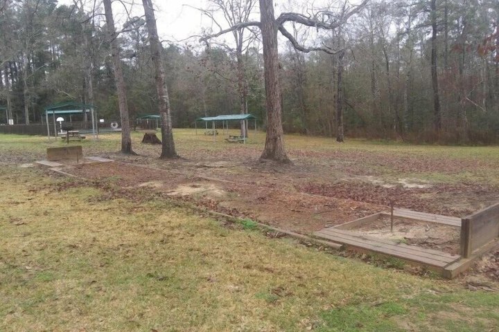 Whispering Creek Lodging & RV Resort