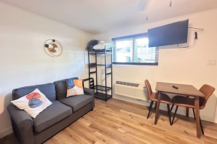 Room 223 of 299
