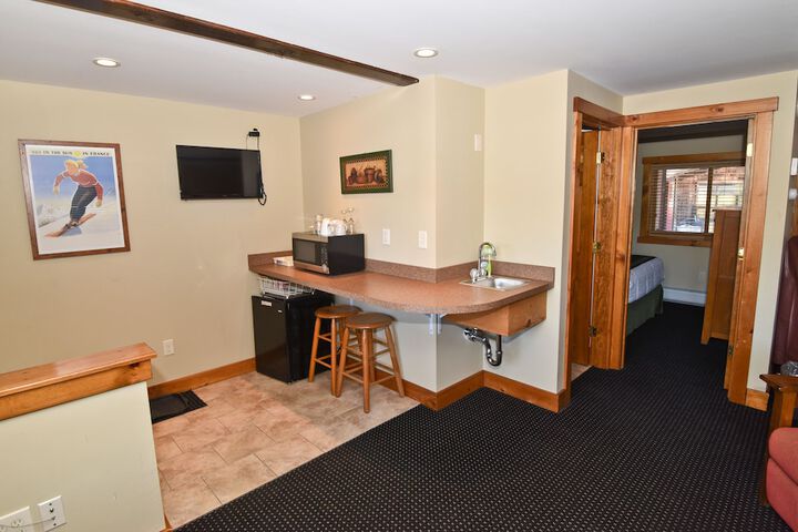 Timber Inn Motel