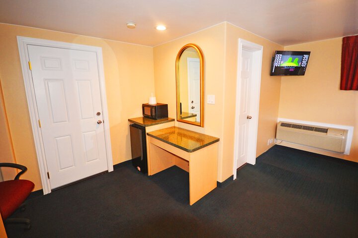 Room 36 of 50