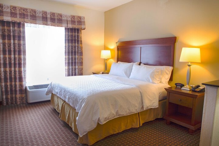 Room 40 of 67