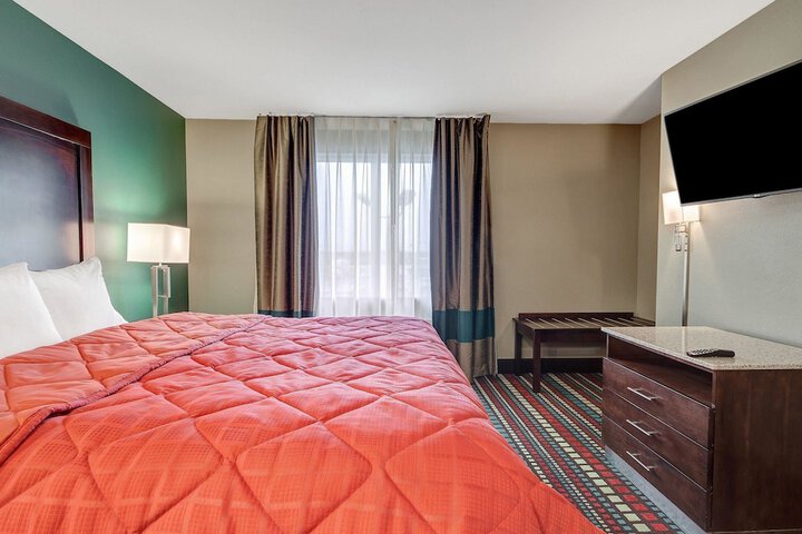 Room 22 of 49