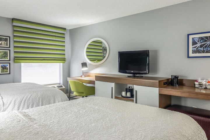 Room 26 of 44