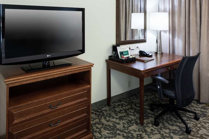 Room 20 of 32