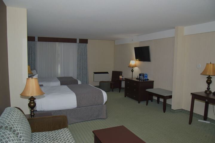 Room 53 of 67