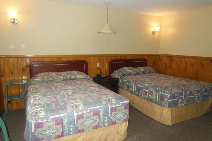 Room 33 of 39