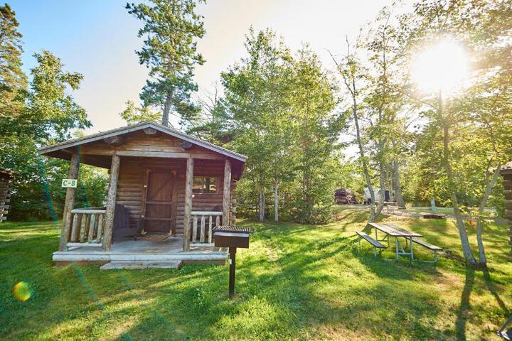 Narrows Too Camping Resort Cabin 6
