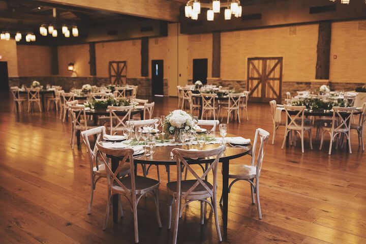 Ballroom/Hall 148 of 215
