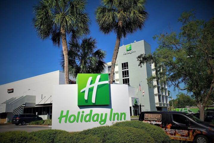 Hotel 11 of 41