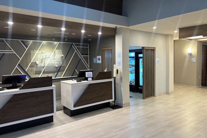 Holiday Inn Express Jourdanton - Pleasanton by IHG