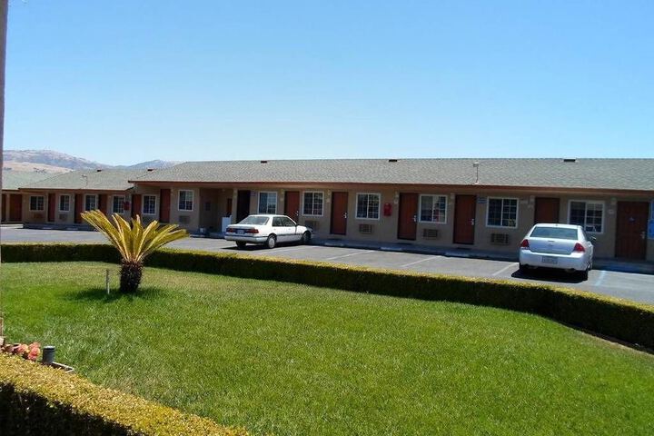Economy Inn Morgan Hill