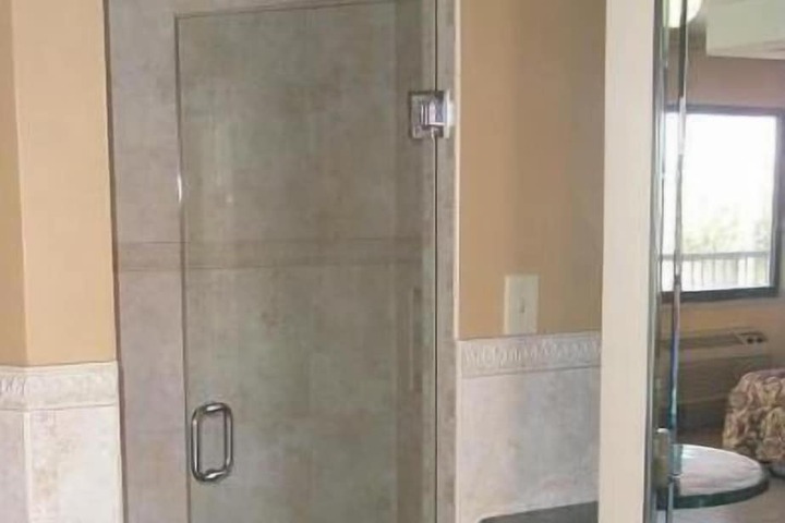 Room 15 of 35