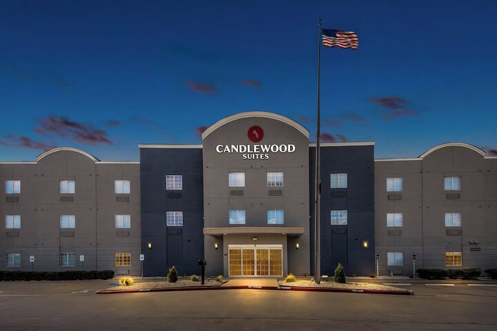 Candlewood Suites VICTORIA by IHG