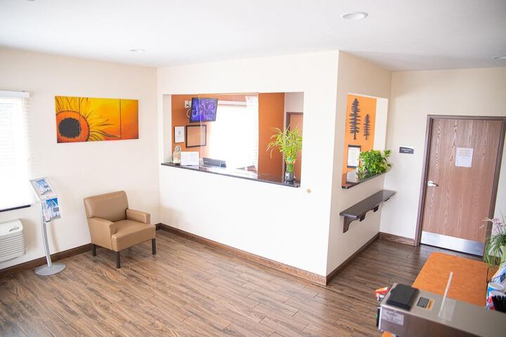 Room 13 of 22