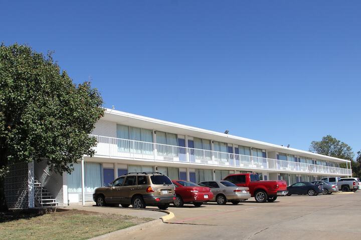 Hotel 6 of 45
