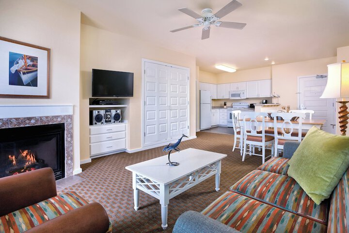 Room 18 of 26
